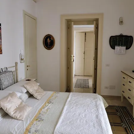 A Casa Di Maria Apartment *